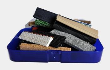 Preview: NALOUX Box blue incl. 22 gemischte Fährtengegenstände IPO